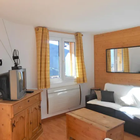 Appartement Les Ecrins 7 *